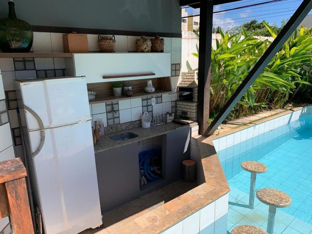Casa De Temporada 4 Quartos Sendo 2 Suites Em Vilas Do Atlantico - 200 M Da Praia E 6 Km Da Capital Lauro de Freitas Kültér fotó